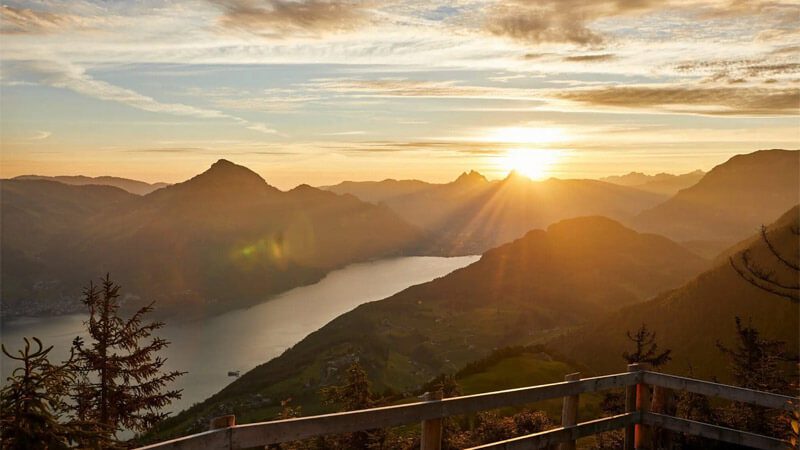 Mountains in Switzerland - header image for the "with whom we work" page