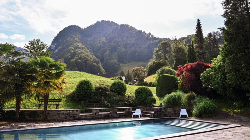 Wellness pool at NEOVIVA